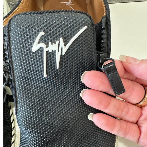 Giuseppe Zanotti Ron Costner Sneaker Black Leather Emboss Cream Side Zip 43 / 10 - Picture 13 of 16